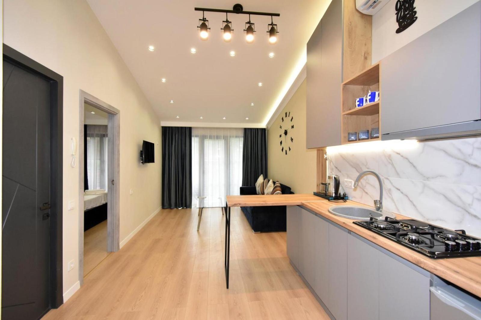 Aparthotel Aygestan Plaza Erevan Esterno foto