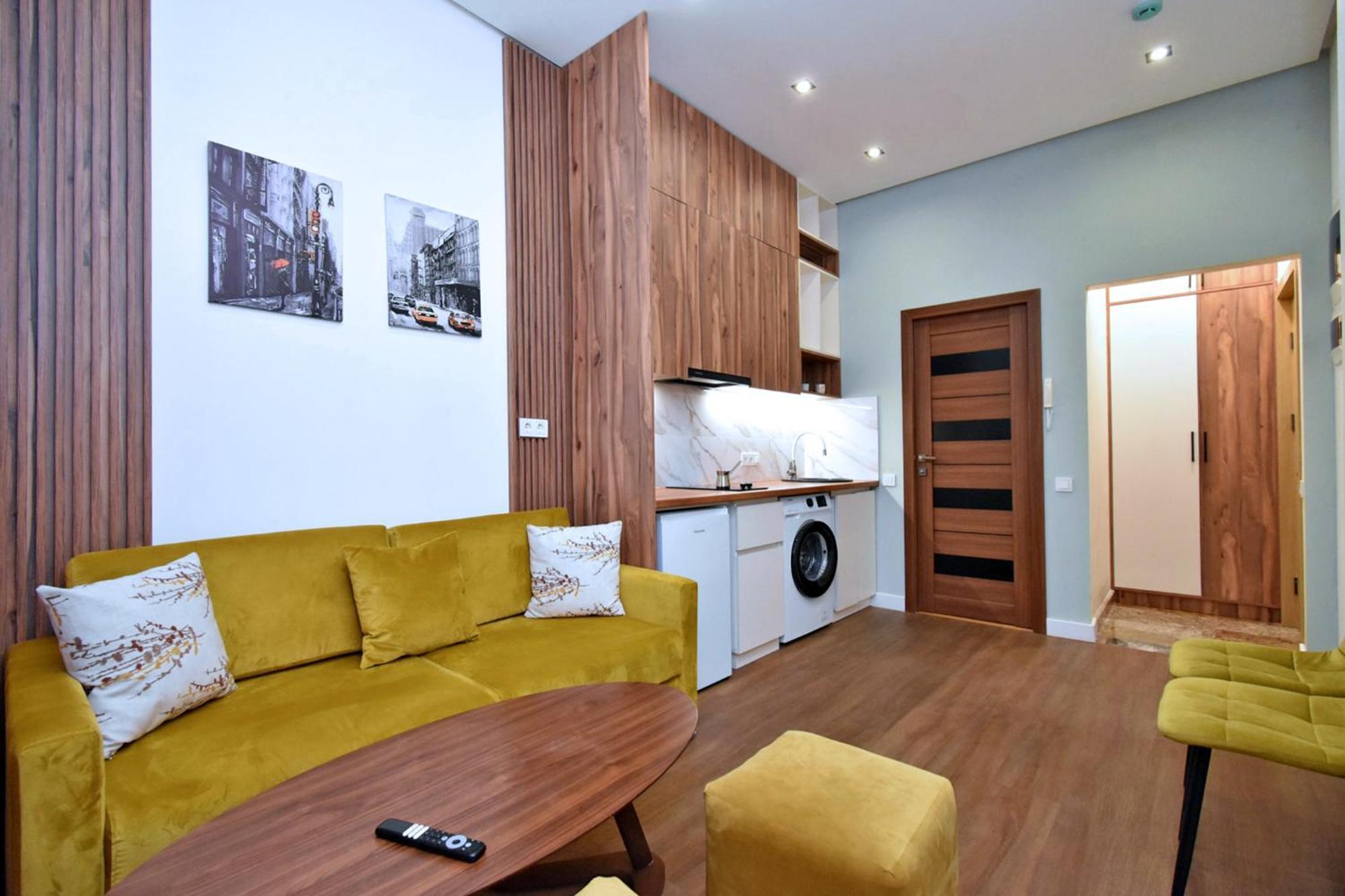 Aparthotel Aygestan Plaza Erevan Esterno foto