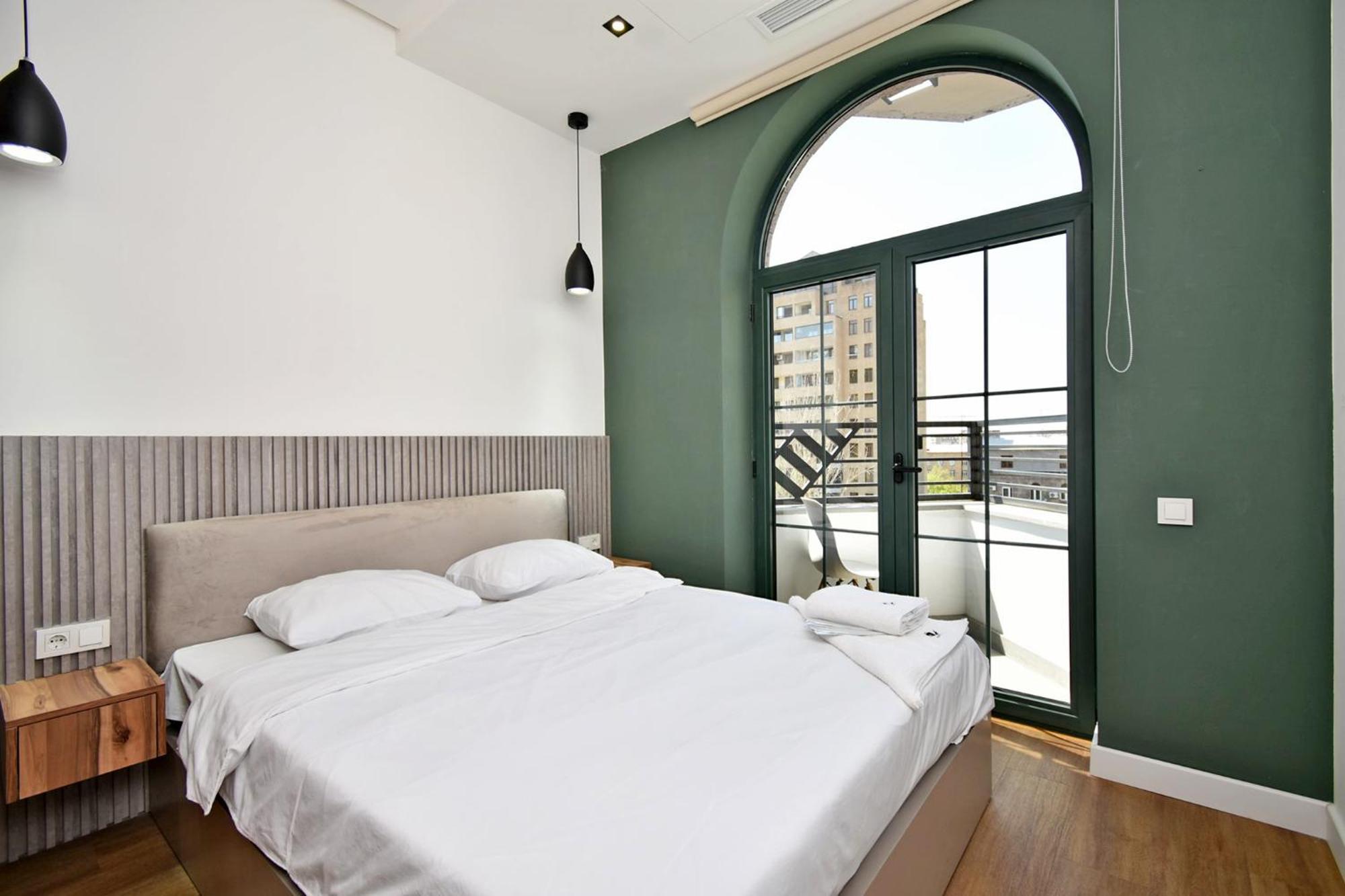 Aparthotel Aygestan Plaza Erevan Esterno foto