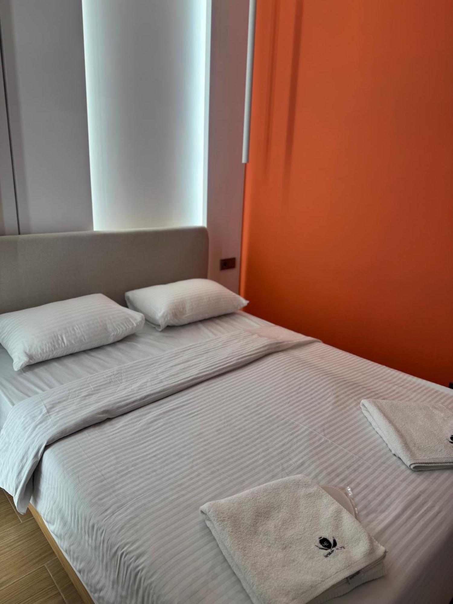 Aparthotel Aygestan Plaza Erevan Esterno foto